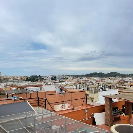 Lets In The Sun - Clavel Lägenhet