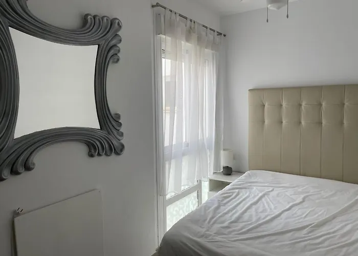 Lets In The Sun - Clavel