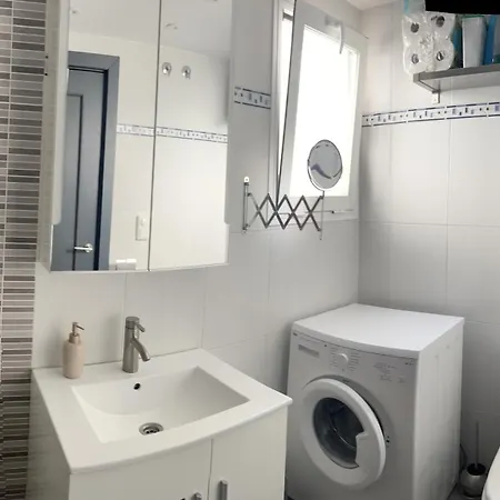 Lets In The Sun - Clavel פואנגירולה